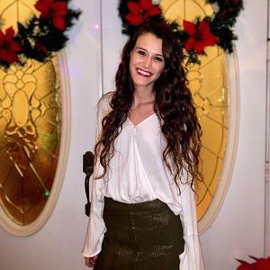 Meet your Posher, Courtney